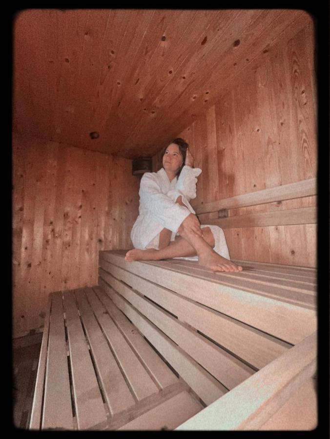 Fonix Wellness *** 1 A Epulet Bed and Breakfast Hévíz Esterno foto